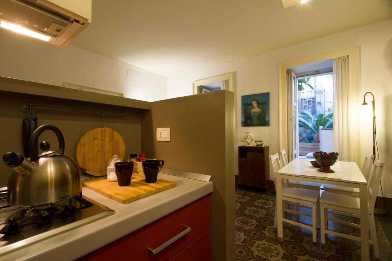 Tre Vie Apartment Con Terrazzo Giardino Pensile 卡塔尼亚 外观 照片