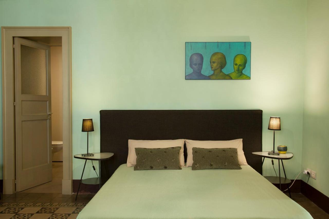 Tre Vie Apartment Con Terrazzo Giardino Pensile 卡塔尼亚 外观 照片